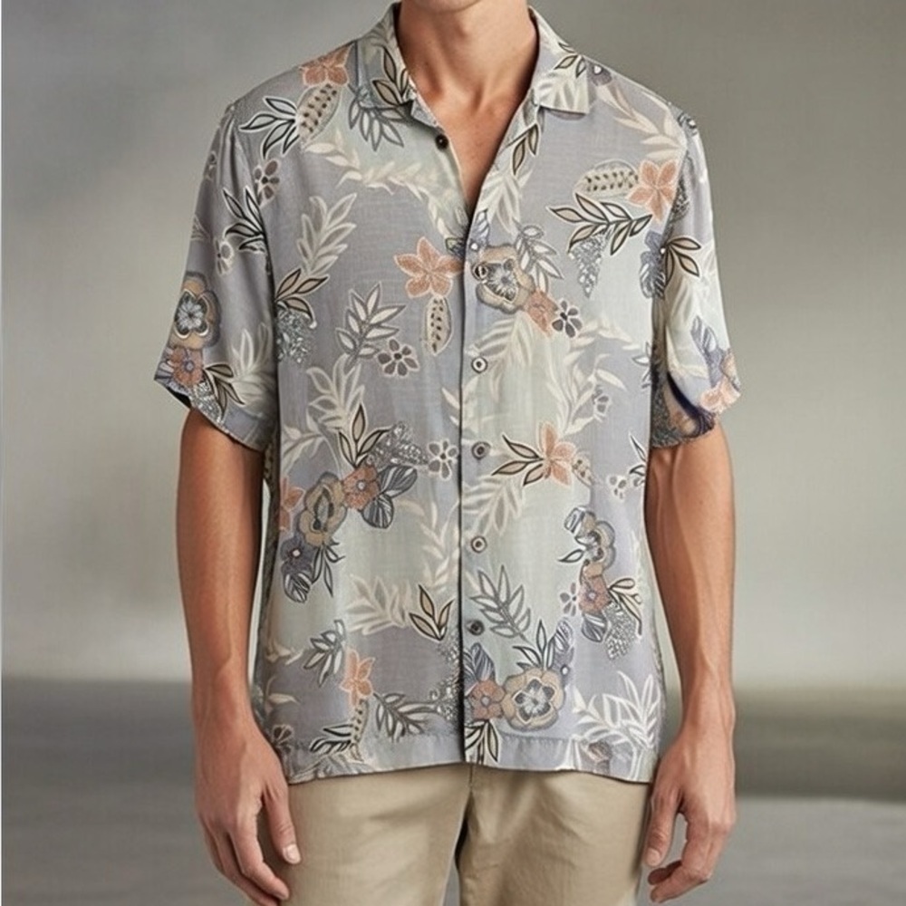 Tommy Bahama Men’s Vintage Hawaiian Floral Button-Up Shirt 100% Silk Size Medium
